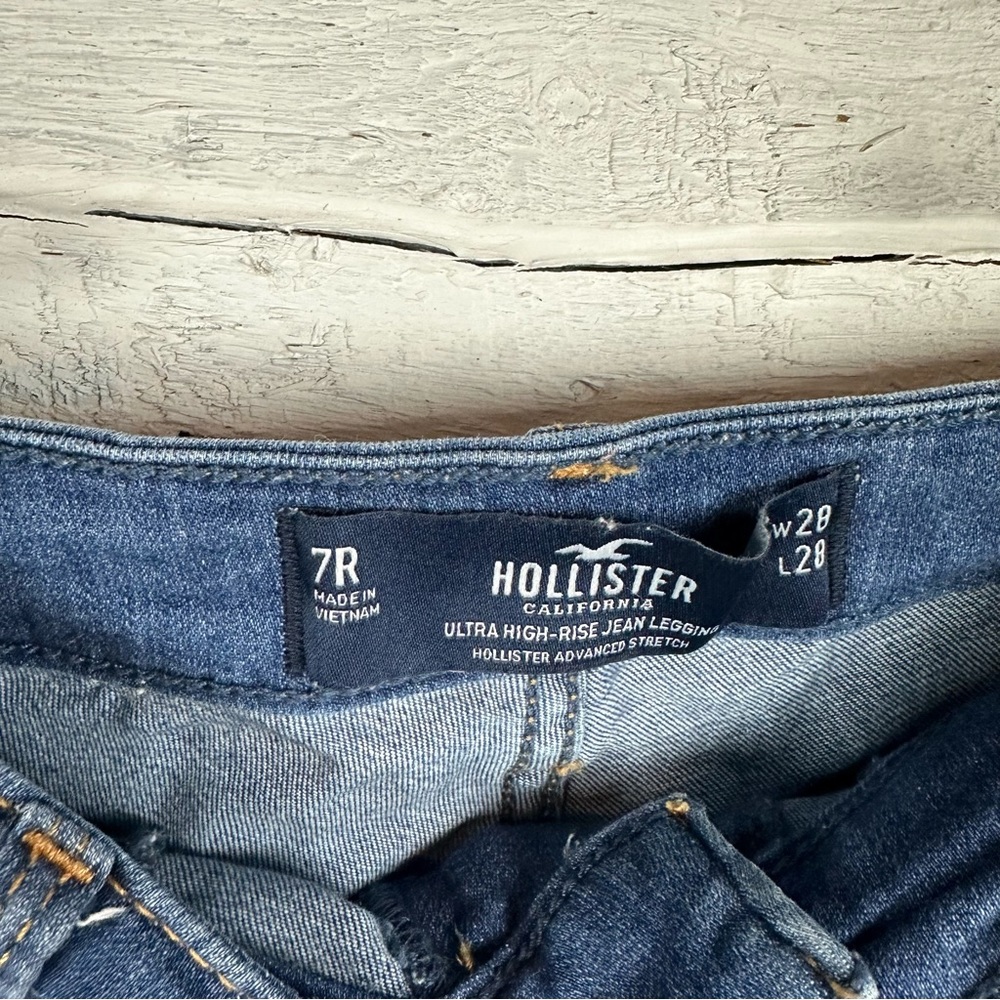 Hollister ultra high rise legging - Picture 3 of 3